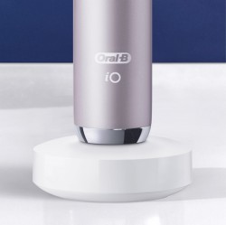 Szczoteczka magnetyczna Oral-B iO9 Rose Quartz