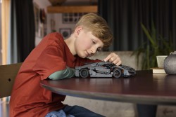 Lego Technic Szary hipersamochód Koenigsegg Jesko Absolut 42173