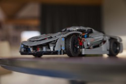 Lego Technic Szary hipersamochód Koenigsegg Jesko Absolut 42173