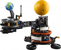 Lego Technic Planeta Ziemia i Księżyc na orbicie 42179