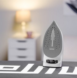 Żelazko Parowe Zelmer 2400W