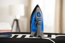 Żelazko Zelmer ZIR 3220 KROKUS 3000W