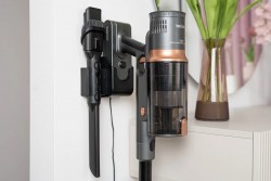 Odkurzacz Pionowy Zelmer ZSVC 911B PET Paweł 29,6V 500W