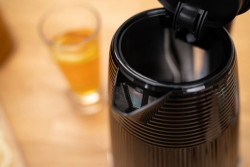 Czajnik Zelmer ZCK 7656 2200W 1,7L Elegant Line Black