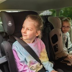 Kidwell Fotelik samochodowy TENDO BEIGE 100-150cm ISOFIX