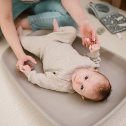 Kidwell Mata do przewijania TIBI Beige