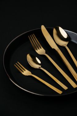 Komplet Sztućców Kulig Piano Gold 24 Sztuki W Pudełku 29330