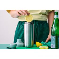 Butelka Na Wodę Stalowa Mepal Vita Vivid Blue Granat 700 ml