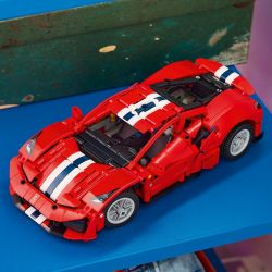 LEGO Technic 42235 Samochód Ferrari 488 Pista