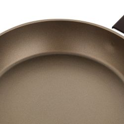 Patelnia Aston Florina 26 CM IND. by Mateusz Gessler (Szampan, Powłoka Non-Stick, Uchwyt Czarny)