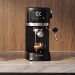 Ekspres Ciśnieniowy Blaupunkt CMP 412 Czatny (15 BAR, LCD)