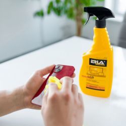 Płyn Do Mycia Wyświetlaczy Erla LCD Cleaner 750ml R1021