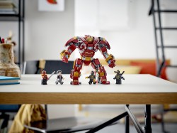 Lego Marvel Hulkbuster: bitwa o Wakandę 76247