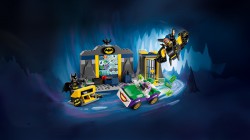 Lego Super Heroes Jaskinia Batmana z Batmanem™, Batgirl™ i Jokerem™ 76272