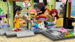 Lego Friends Kawiarnia w Heartlake 42618